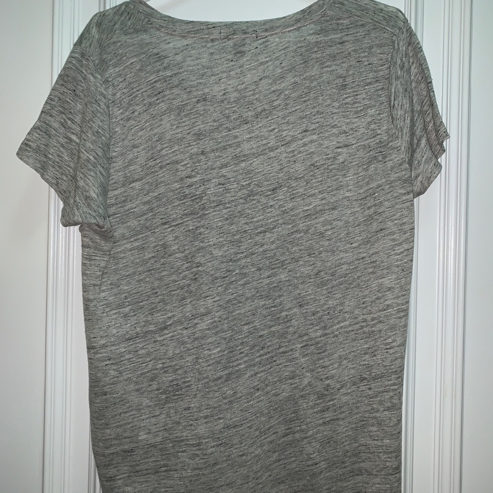 J.Crew T-shirt - Picture 2 of 5